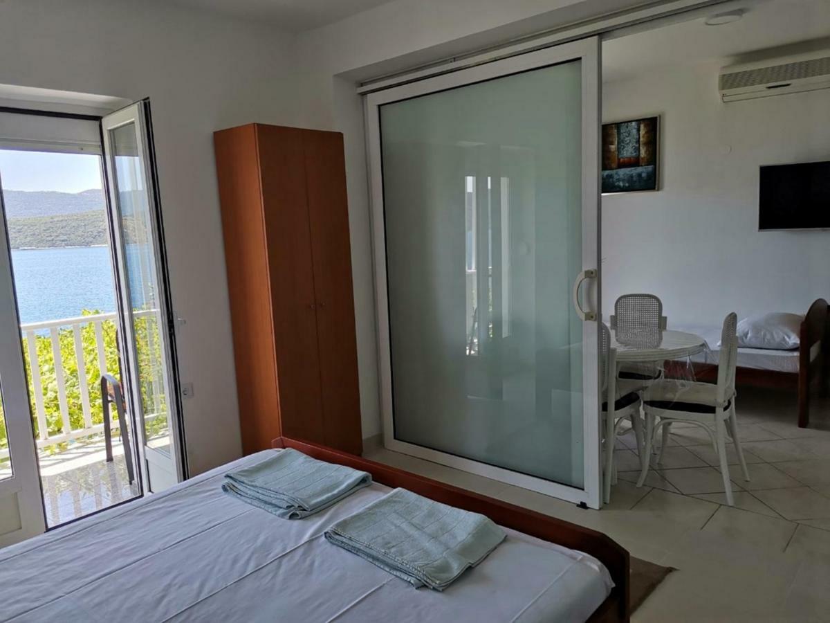 Apartments Lukrecia Неум Экстерьер фото