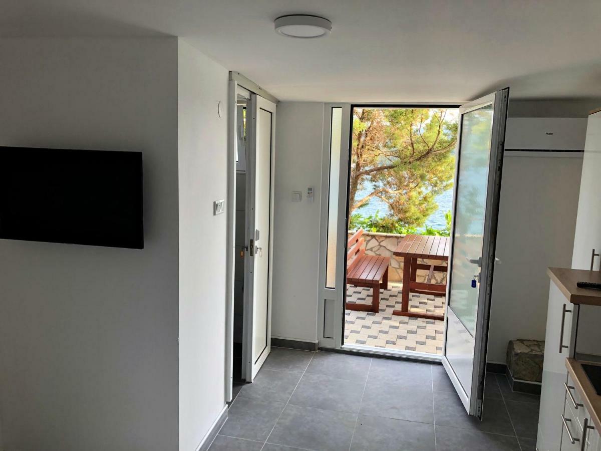 Apartments Lukrecia Неум Экстерьер фото