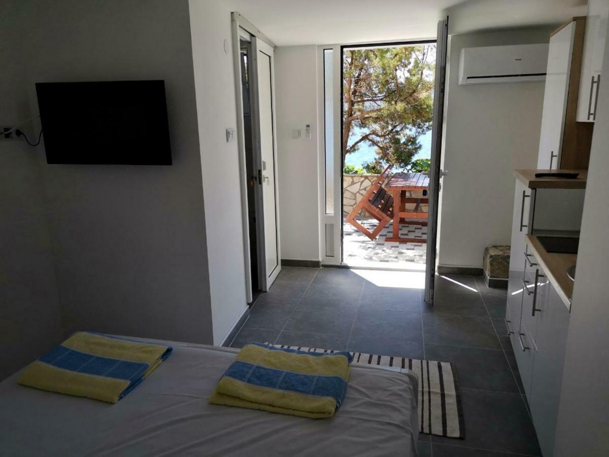 Apartments Lukrecia Неум Экстерьер фото